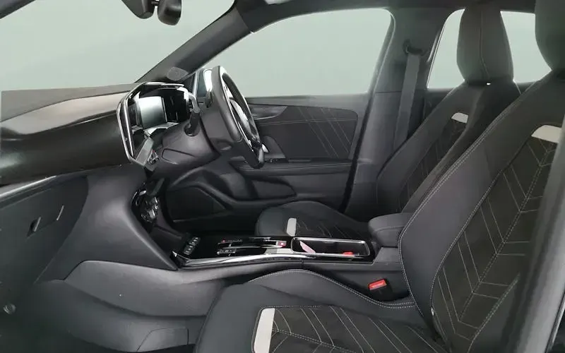 Used Vauxhall Mokka Ultimate 131 HP (96 kW) 2025 SUV