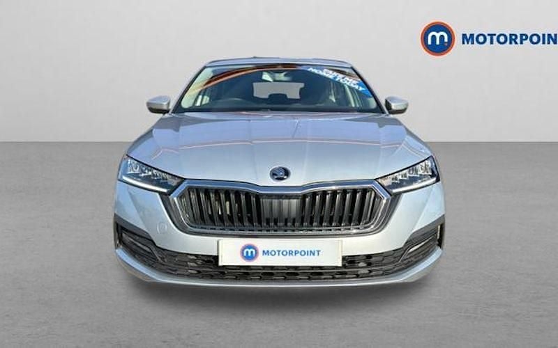 Used Skoda Octavia SE 116 HP (85 kW) 2022 Silver Hatchback