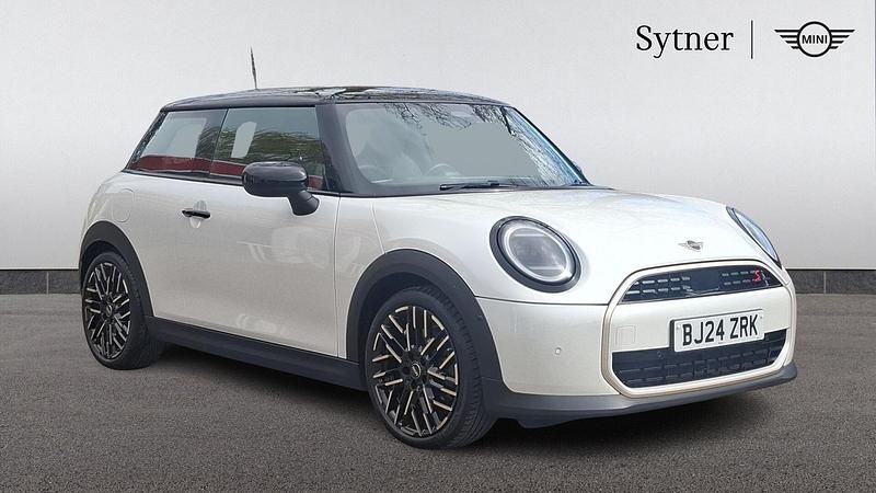 Used Mini Cooper S Hatch 201 HP (147 kW) 2024 White Hatchback