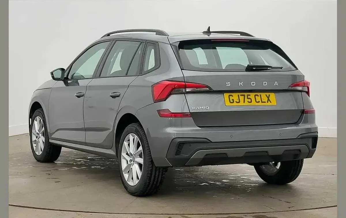 Used Skoda Kamiq SE 113 HP (83 kW) 2025 Graphite grey metallic SUV