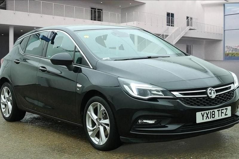 Used Vauxhall Astra SRi 2018 Black Hatchback