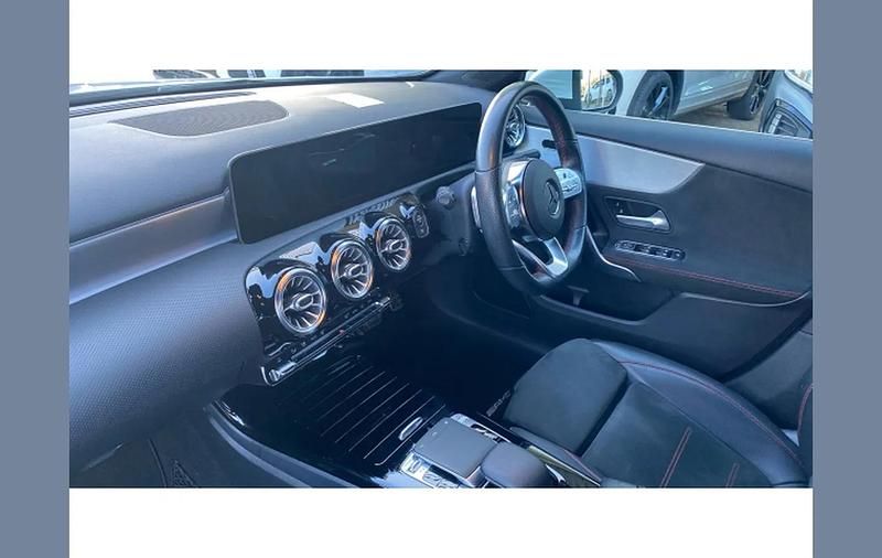 Used Mercedes A220 AMG Line Premium 190 HP (139 kW) 2020 White Hatchback