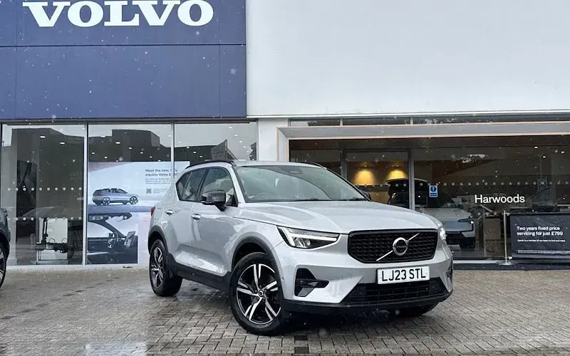 Used Volvo XC40 Plus 163 HP (119 kW) 2026 SUV