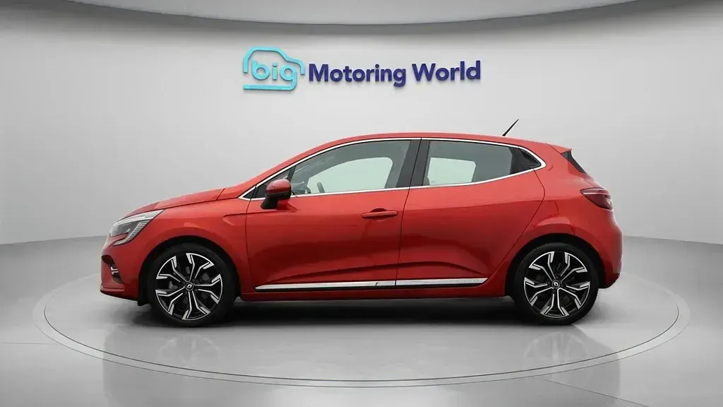 Usado Renault Clio V SE 140 HP (102 kW) 2022 Vermelho Citadino