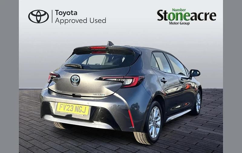 Used Toyota Corolla 138 HP (101 kW) 2023 Grey Hatchback