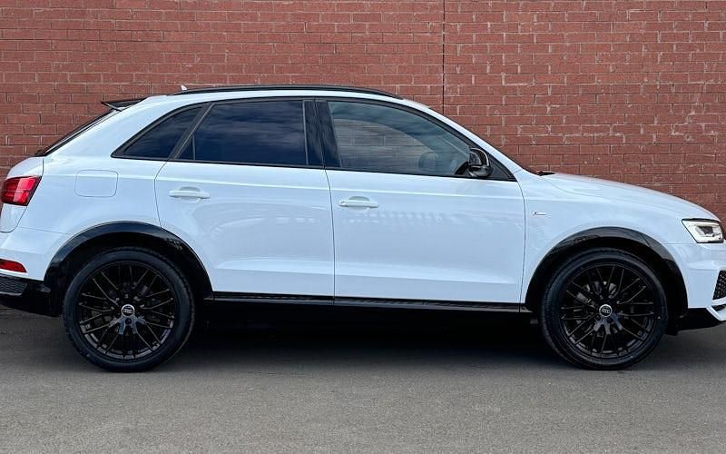 Used Audi Q3 Black Edition 184 HP (135 kW) 2018 White SUV
