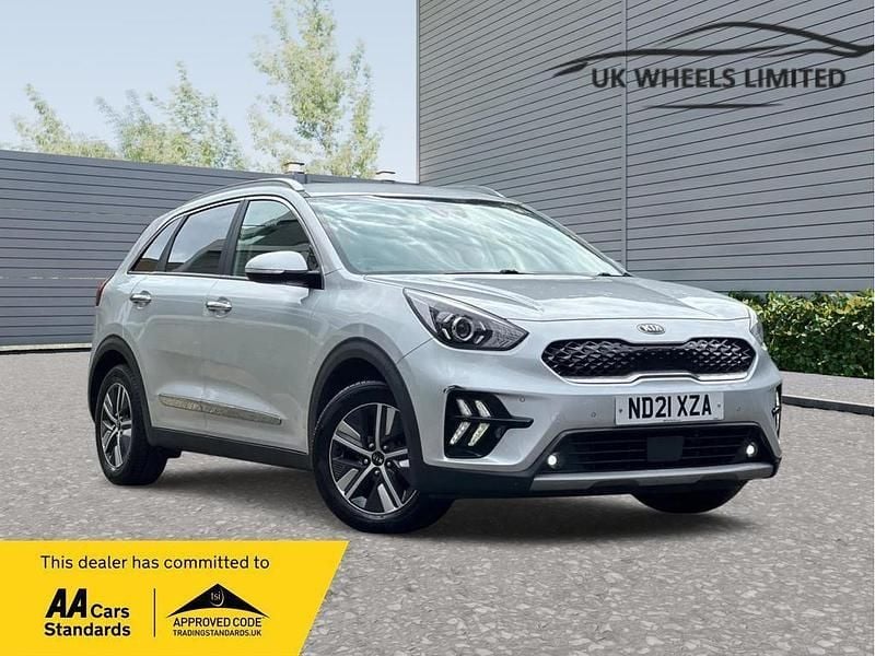 Silver Used 2021 Kia Niro 3 SUV | £16,990 (Fair price) - Image 1/3