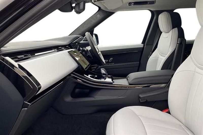 Used Land Rover Range Rover Sport Autobiography 300 HP (220 kW) 2025 Santorini black SUV