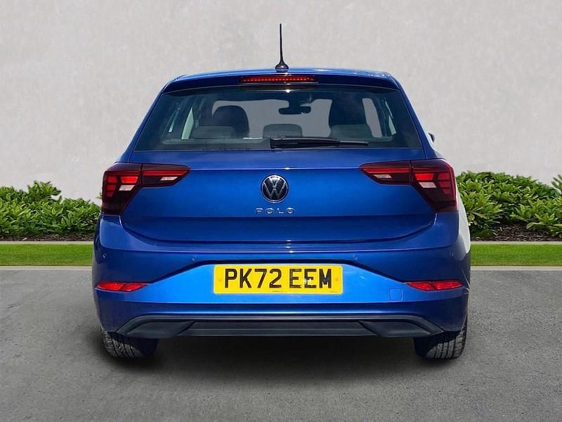 Used VW Polo Life 80 HP (58 kW) 2022 Blue Hatchback