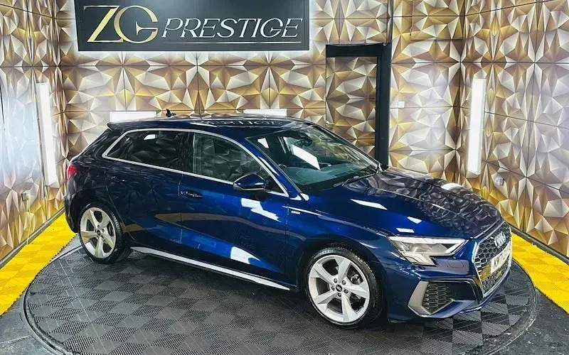 Used Audi A3 Sportback S-Line 150 HP (110 kW) 2021 Blue Hatchback