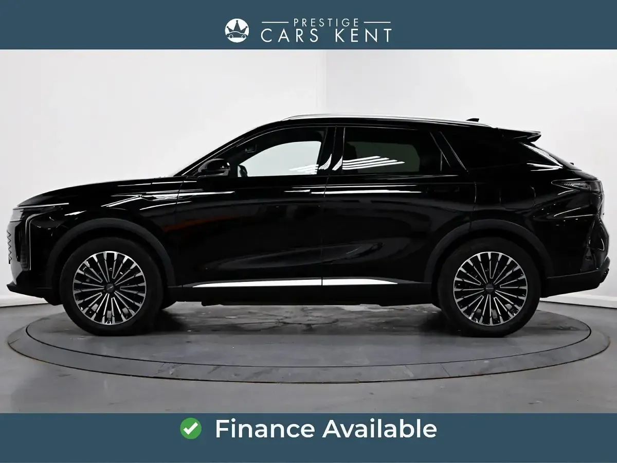 Used Omoda 9 63 HP (46 kW) 2025 Black SUV