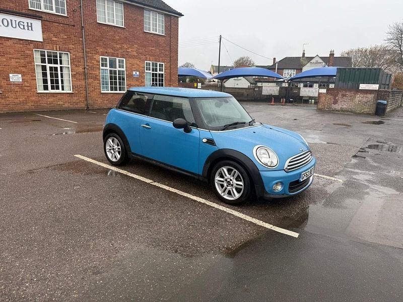 Blue Used 2012 Mini ONE Hatch Hatchback | £3,995 (Fair price) - Image 1/4