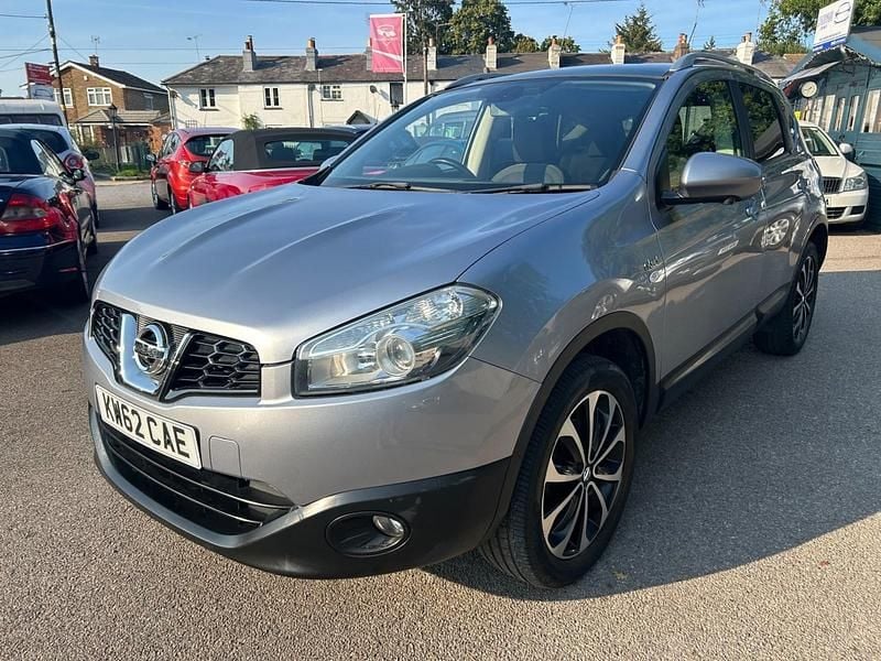 Grey Used 2013 Nissan Qashqai N-TEC SUV | £5,495 (A bit pricey) - Image 1/4