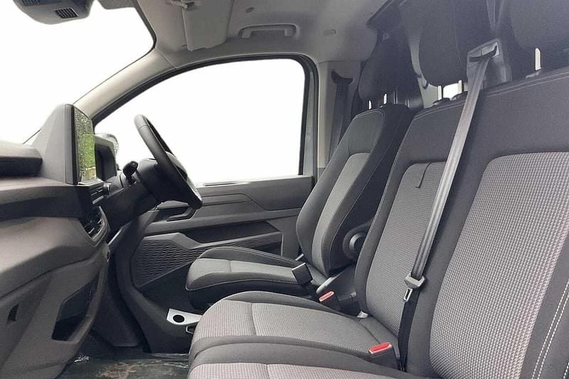 New VW T6.1 100 kW (136 HP) 2025 Grey Van