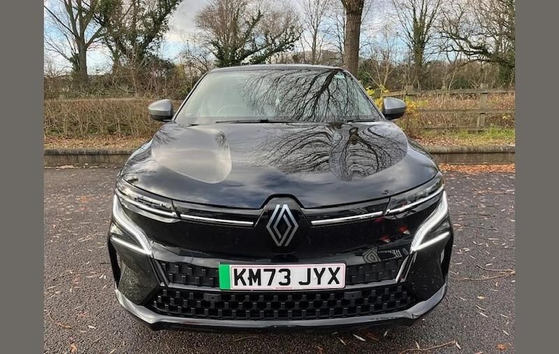 Used Renault Megane E-Tech Techno 160 kW (218 HP) 2023 Black Hatchback