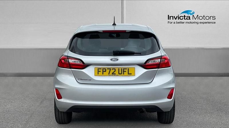 Used Ford Fiesta Trend 100 HP (73 kW) 2022 Silver Hatchback