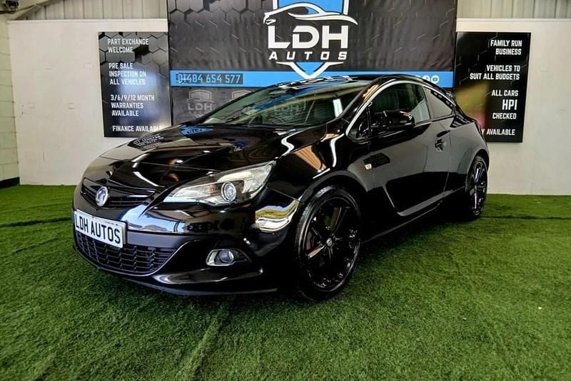 Used Vauxhall Astra GTC Edition 140 HP (102 kW) 2017 Coupe