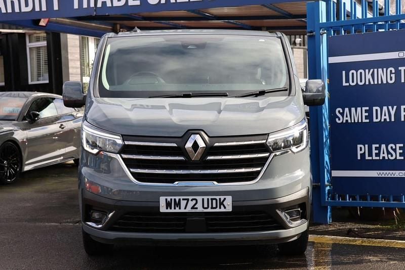 Used Renault Trafic 2022 Grey