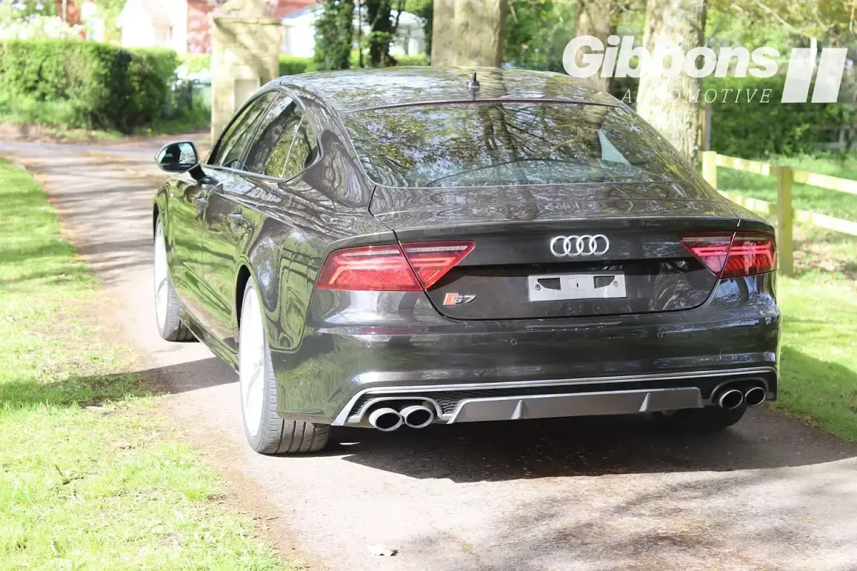 Used Audi S7 Sportback Advanced 450 HP (330 kW) 2015 Black Hatchback