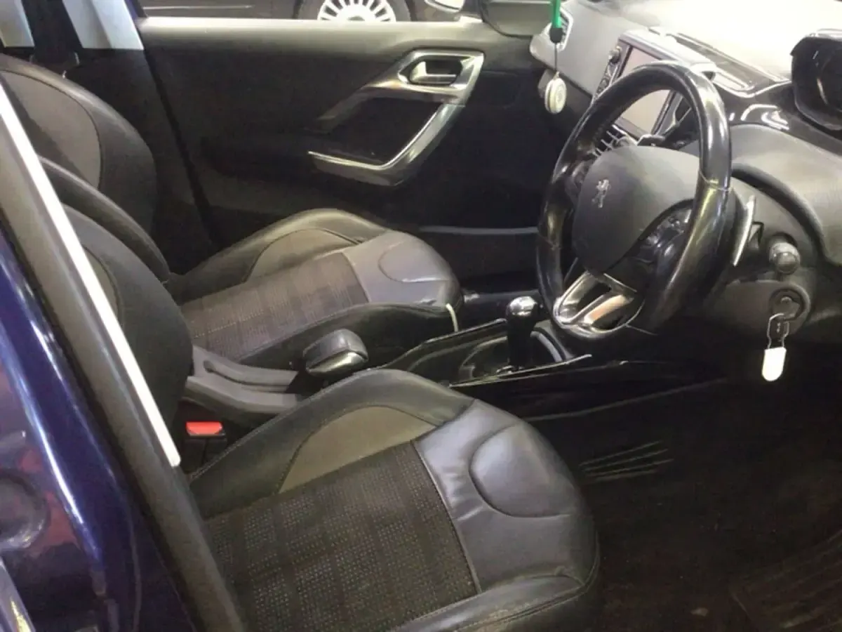 Used Peugeot 2008 Allure 92 HP (67 kW) 2015 Blue SUV