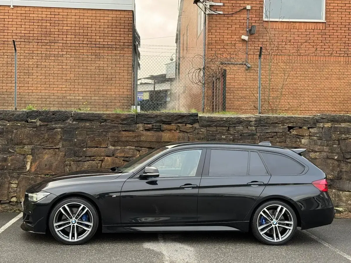 Used BMW 320 M Sport 190 HP (139 kW) 2018 Black Estate
