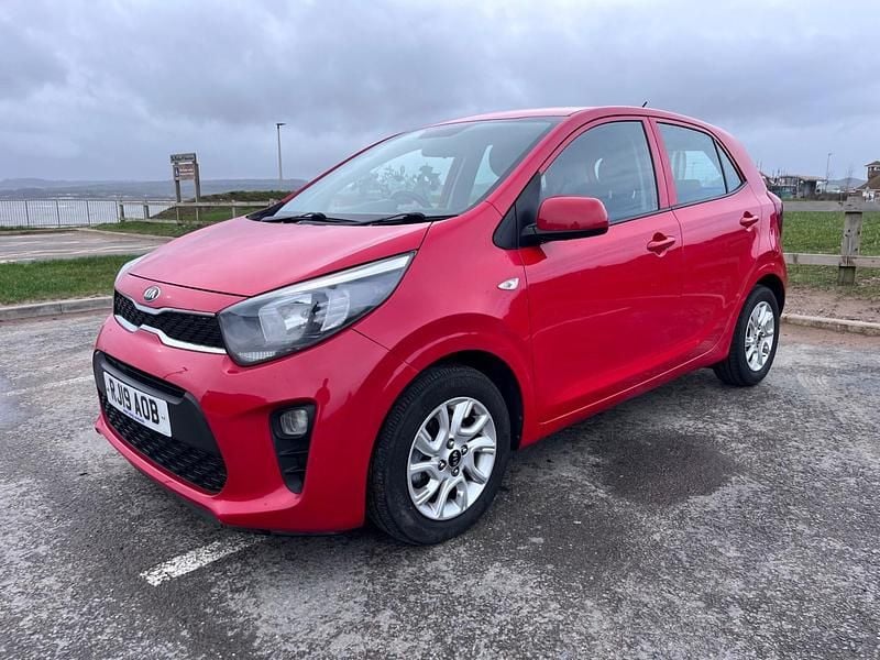 Used Kia Picanto 66 HP (48 kW) 2019 Red Hatchback