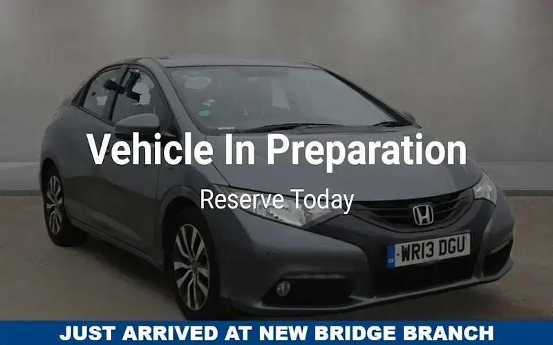 Used Honda Civic ES 120 HP (88 kW) 2013 Hatchback