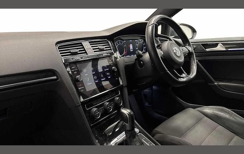 Used VW Golf VIII R 296 HP (217 kW) 2020 Grey Estate