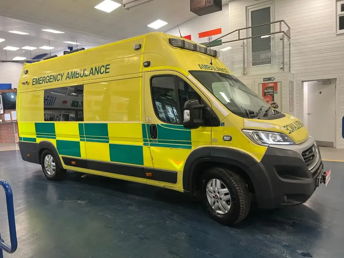 Used Fiat Ducato 176 HP (129 kW) 2018 Yellow Van