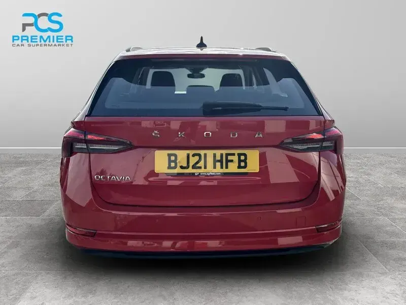 Used Skoda Octavia SE Technology 2021 Red Estate