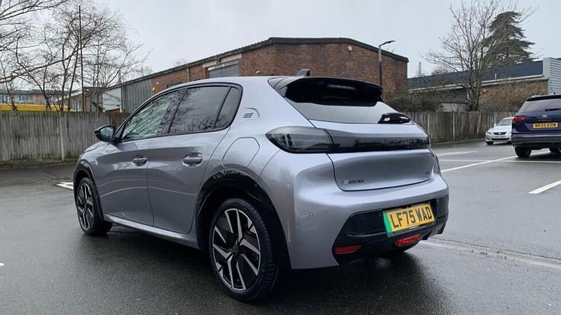 New Peugeot e-208 GT 114 kW (156 HP) 2025 Grey Hatchback