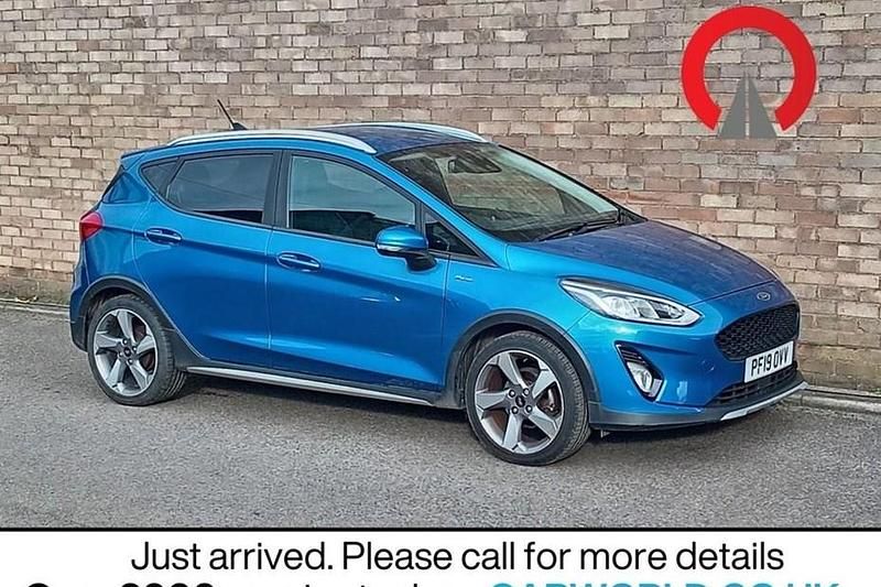 Used Ford Fiesta Active X 100 HP (73 kW) 2019 Blue Hatchback