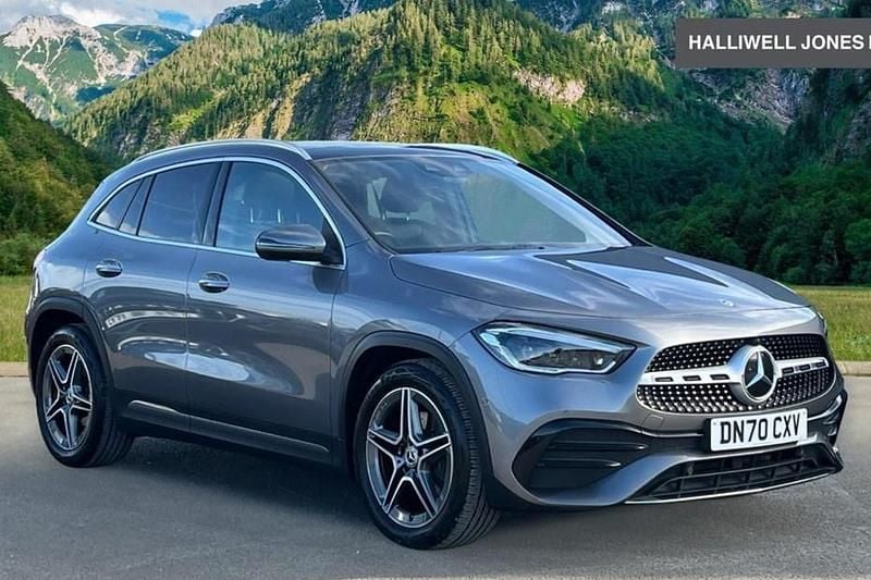 Used Mercedes GLA200 AMG Line Premium Plus 163 HP (119 kW) 2020 Grey SUV