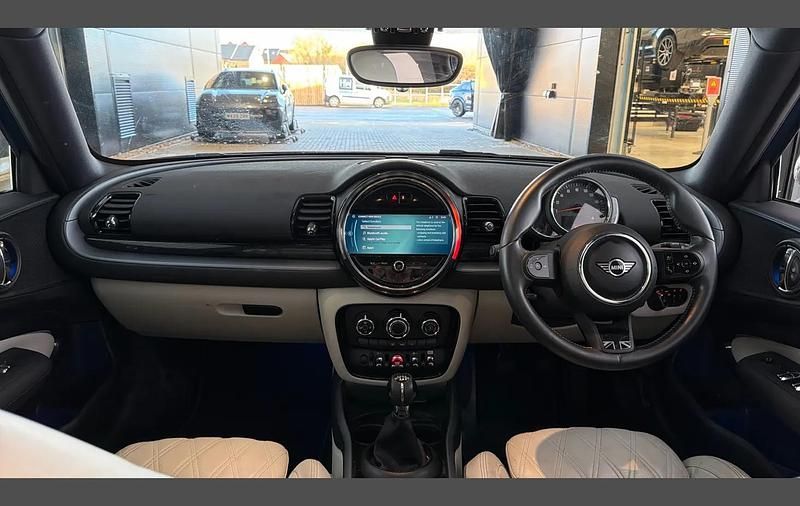 Used Mini Cooper Clubman Exclusive 188 HP (138 kW) 2022 Blue Estate