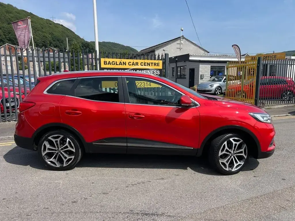 Used Renault Kadjar GT-Line 116 HP (85 kW) 2019 Red SUV