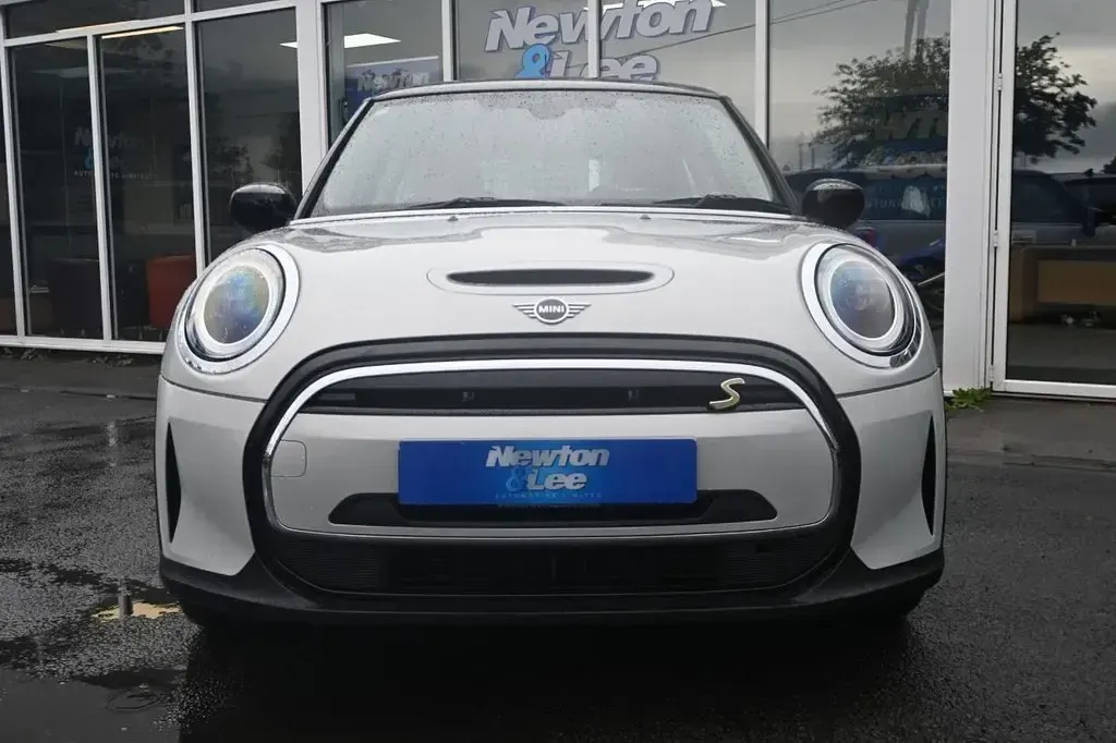 Used Mini Cooper SE Hatch 135 kW (184 HP) 2022 Silver Hatchback