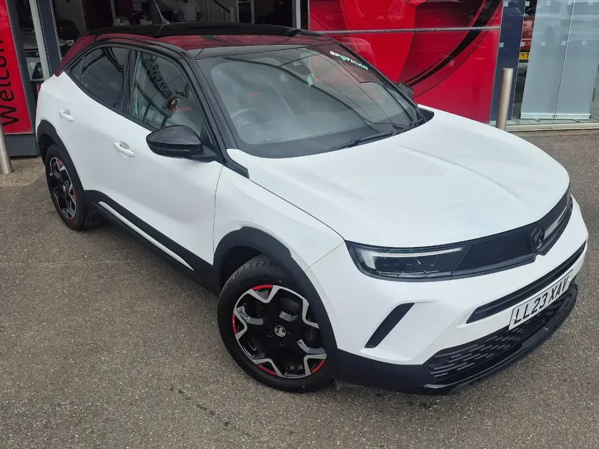 Used Vauxhall Mokka S 128 HP (94 kW) 2023 White SUV