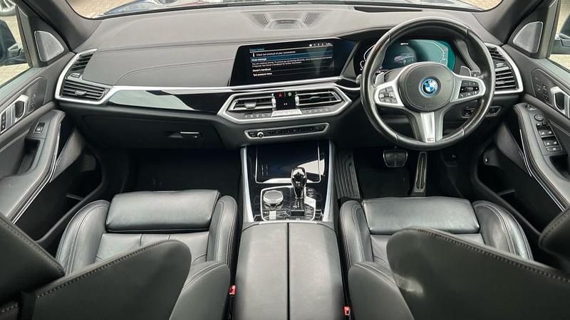 Usado BMW X5 M Sport 389 HP (286 kW) 2021 Cinzento SUV
