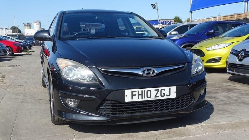 Black Used 2010 Hyundai i30 Edition Hatchback | £2,500 (Fair price) - Image 1/4