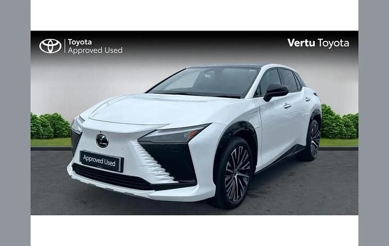 Used Lexus RZ 450e 230 kW (313 HP) 2023 White SUV