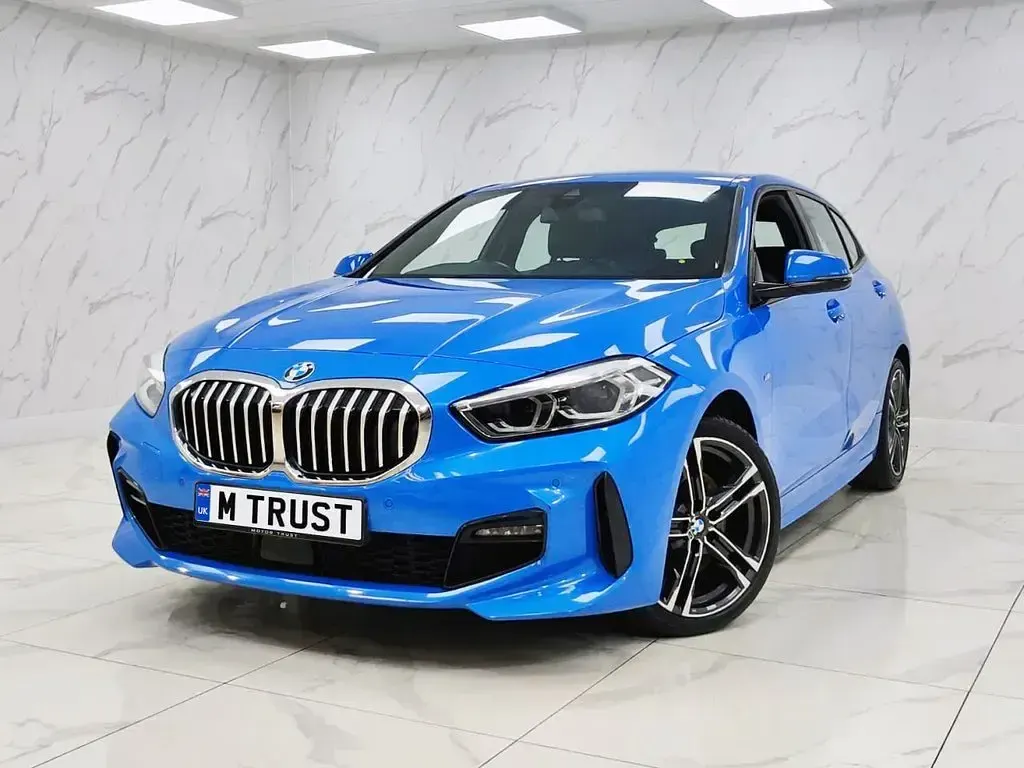 Used BMW 118 M Sport 136 HP (100 kW) 2022 Blue Hatchback