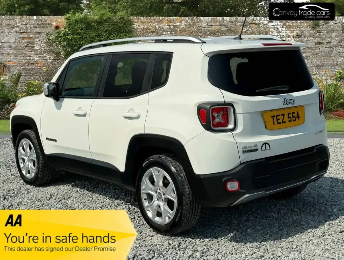 Usado Jeep Renegade Limited 140 CV (102 kW) 2015 Blanco SUV