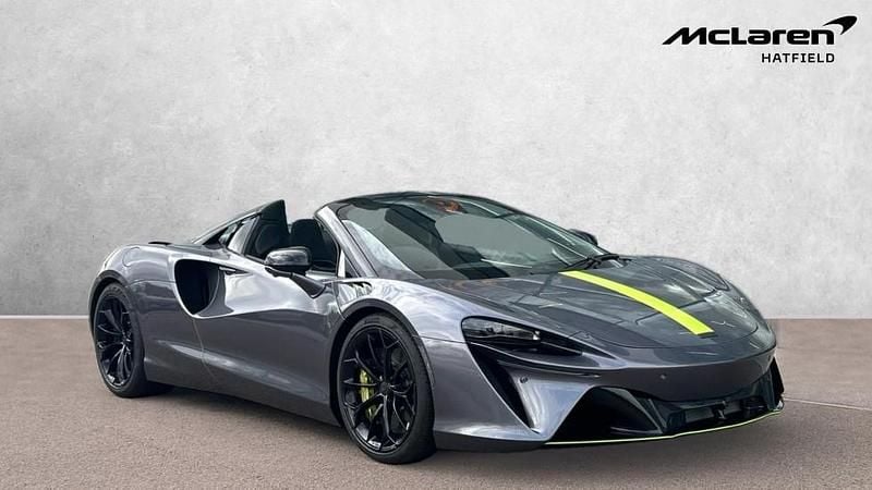 New 2025 McLaren Artura Cabriolet | £189,900 - Image 1/4