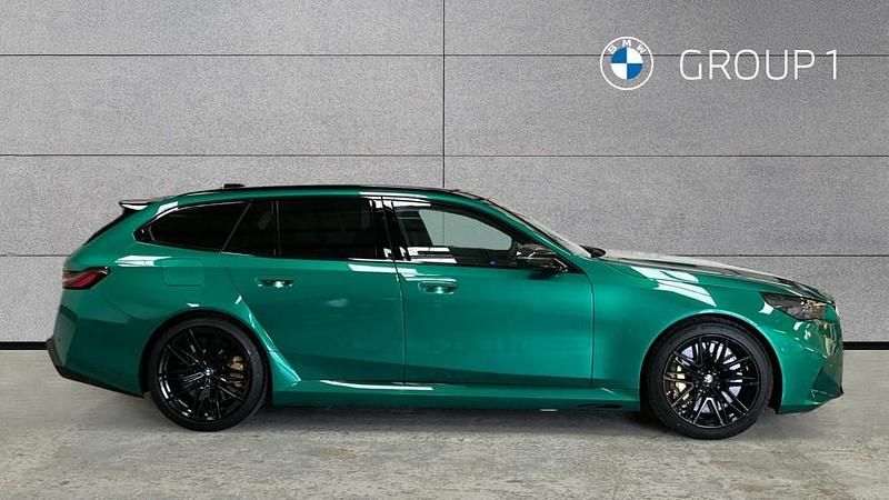 Used BMW M5 Comfort Edition 727 HP (534 kW) 2025 Green Estate