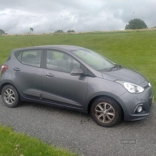Grey Used 2014 Hyundai i10 Premium Hatchback | £4,995 (Fair price) - Image 1/4
