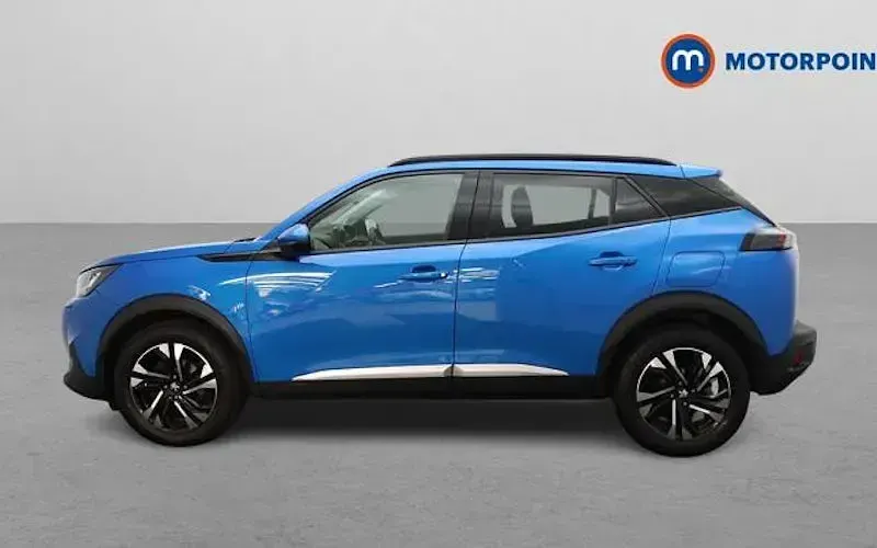 Used Peugeot 2008 Allure Premium 131 HP (96 kW) 2022 SUV