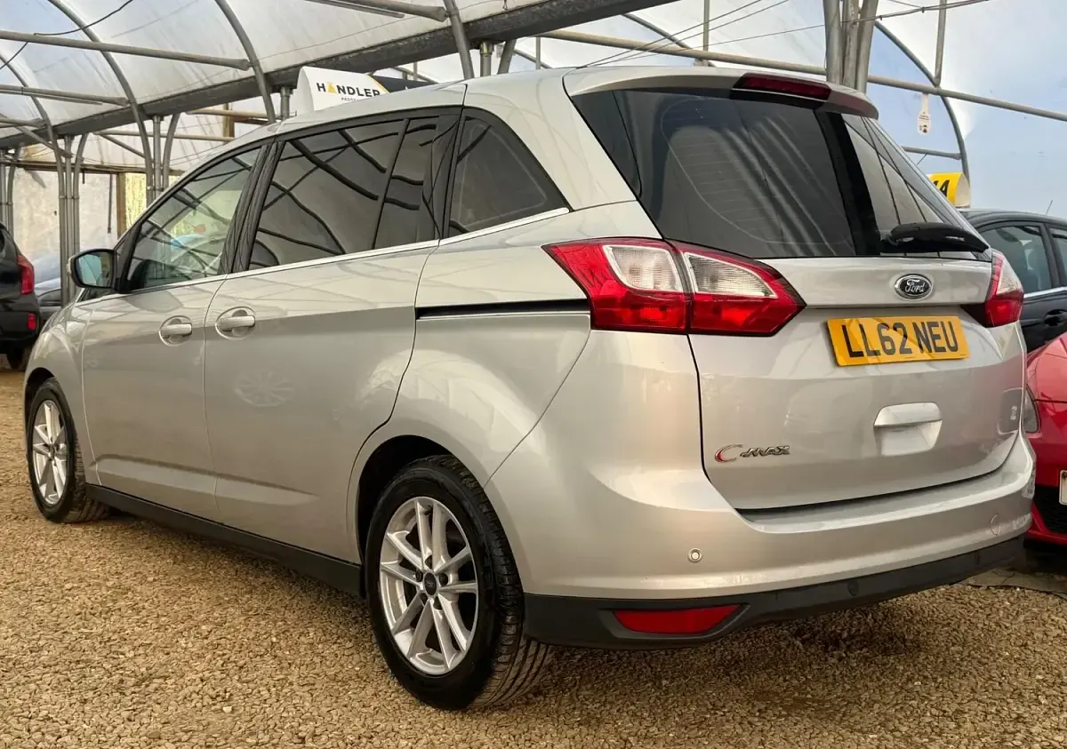 Used Ford Grand C-Max Titanium 163 HP (119 kW) 2013 Silver MPV