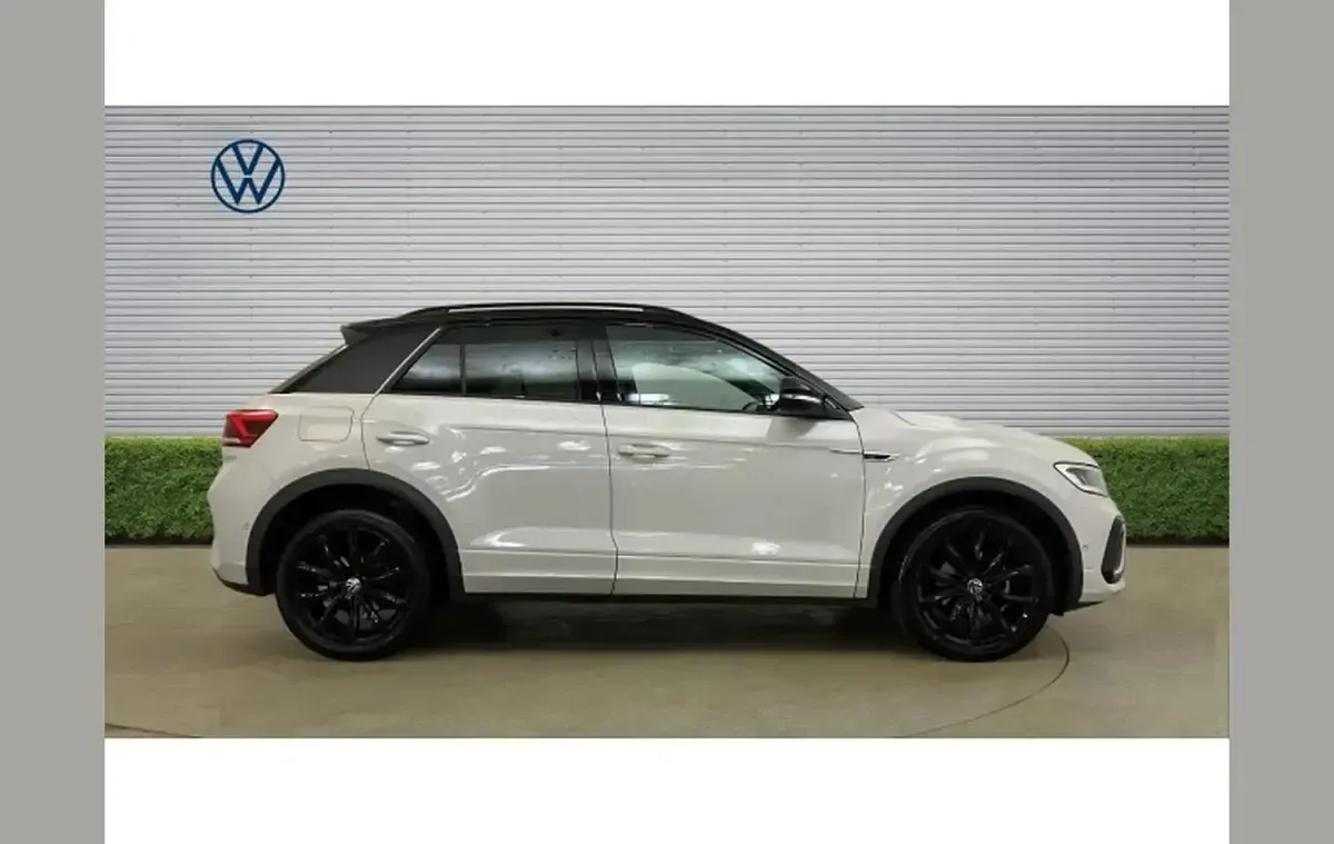 Used VW T-Roc R-line 150 HP (110 kW) 2023 Grey SUV