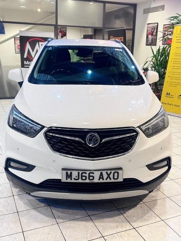 Used Vauxhall Mokka X Active 115 HP (84 kW) 2016 White SUV