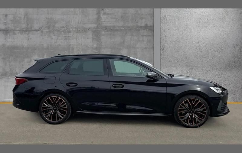 Used Cupra Leon VZ2 241 HP (177 kW) 2024 Black Estate